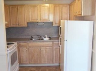 41 Unity St APT 6, Pawtucket, RI 02860