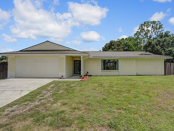 2nd image of 1601 SW Buffum Lane