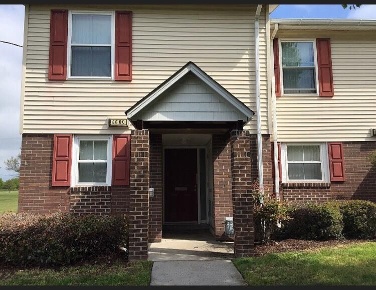 1st image of 8660 Oconnor Cres