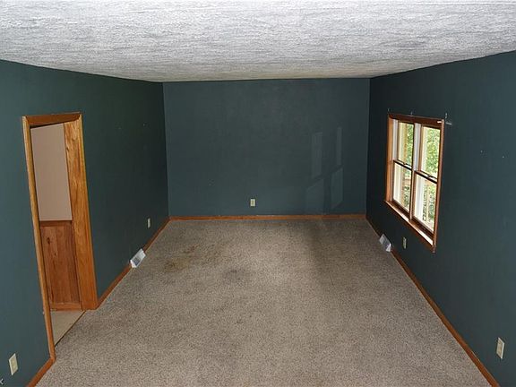 3rd image of 6813 Luteran Ln