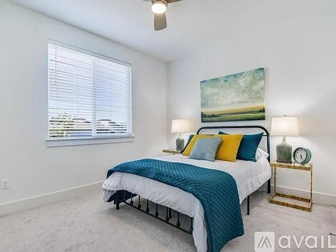 Guest bedroom with desk