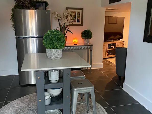 (undisclosed Address), Warrenton, VA 20186