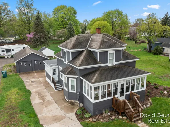 20 W Garfield Ave, Zeeland, MI 49464