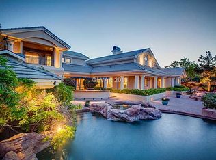 9012 Players Club Dr, Las Vegas, NV 89134