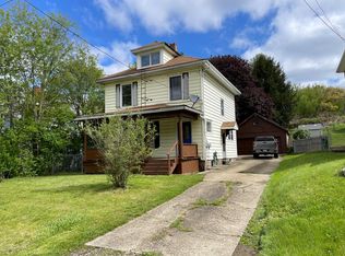 606 Walnut St, Reno, PA 16343