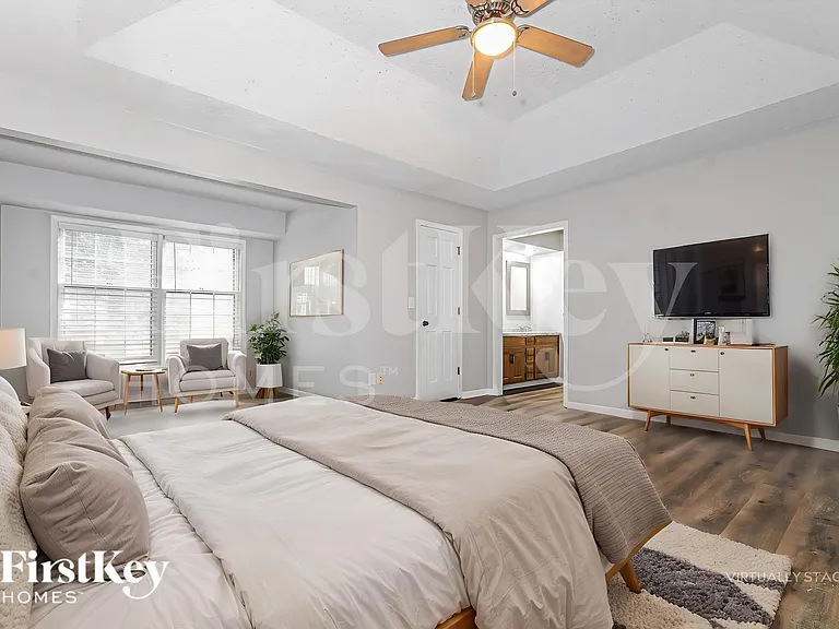 10130 Bond St — Photo 10