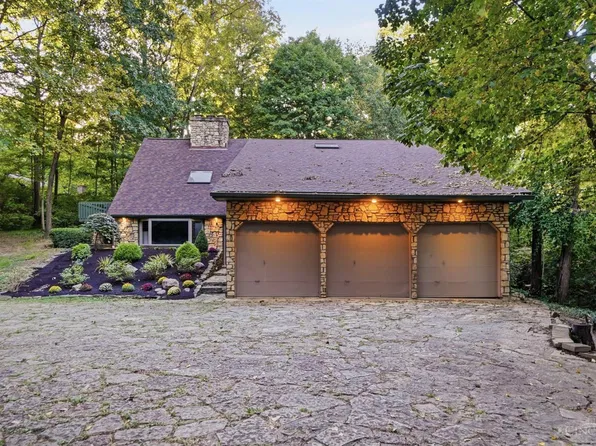 1 Fairwood Ct, Fairfield, OH 45014