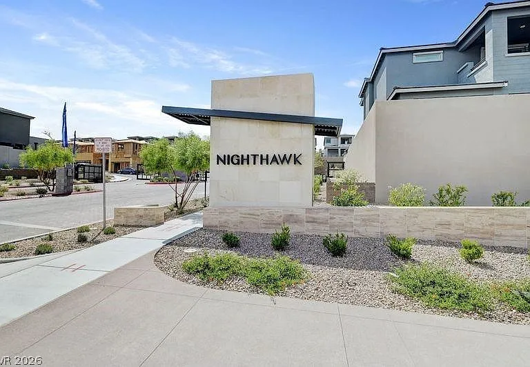 1550 Rock Kestrel St — Photo 31