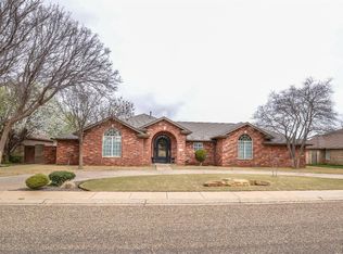 11 Crockett Cir, Levelland, TX 79336