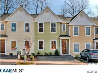 152 Longwood Dr, Charlottesville, VA 22903