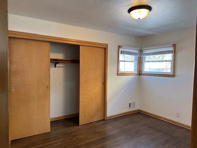 First bedroom 13'x11.'