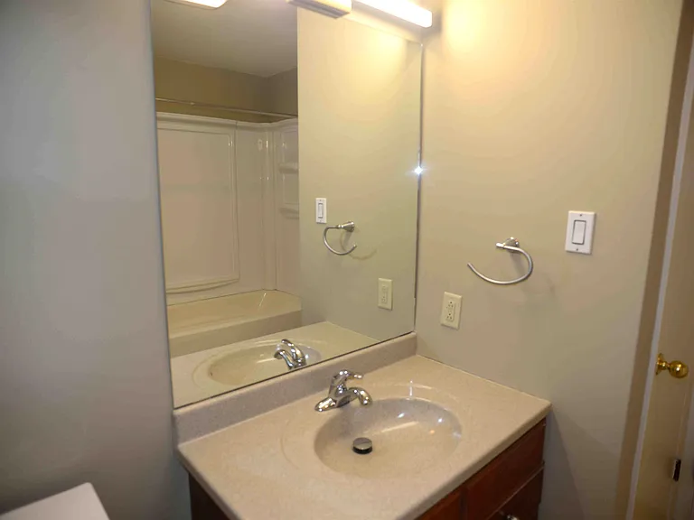 311 McKinley Rd — Photo 43