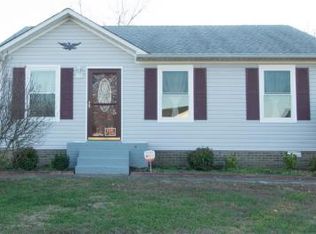 134 Grant Ave, Oak Grove, KY 42262