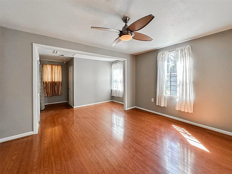 132 Grothe Ln — Photo 28