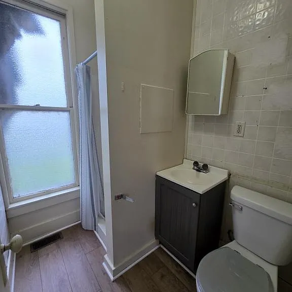 125 W Markland Ave #1 — Photo 6