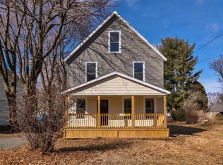36 Winter St, Troy, NY 12180