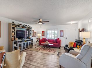 11045 W Tonada Dr, Sun City, AZ 85351