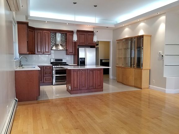 4th image of 4142 Bedford Ave Fl 2nd