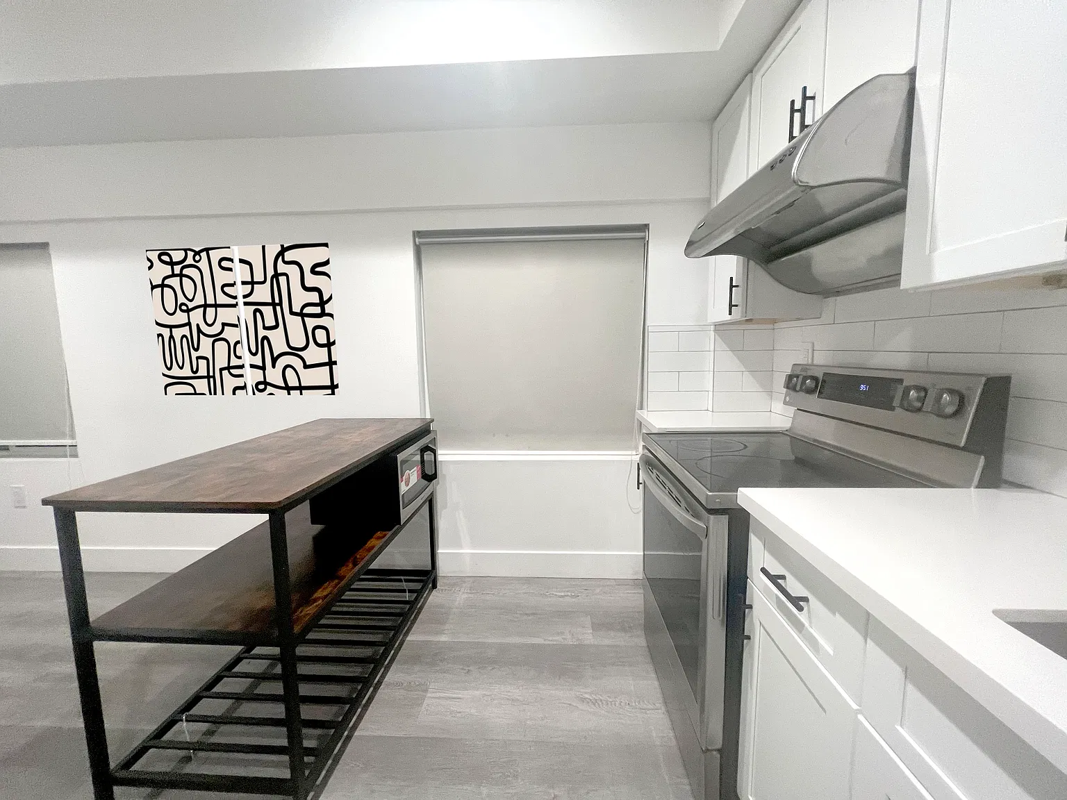5 bed, $6,000 — Photo 1