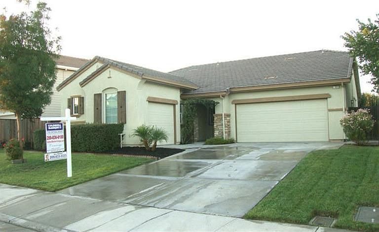 1st image of 169 Wisteria Ln