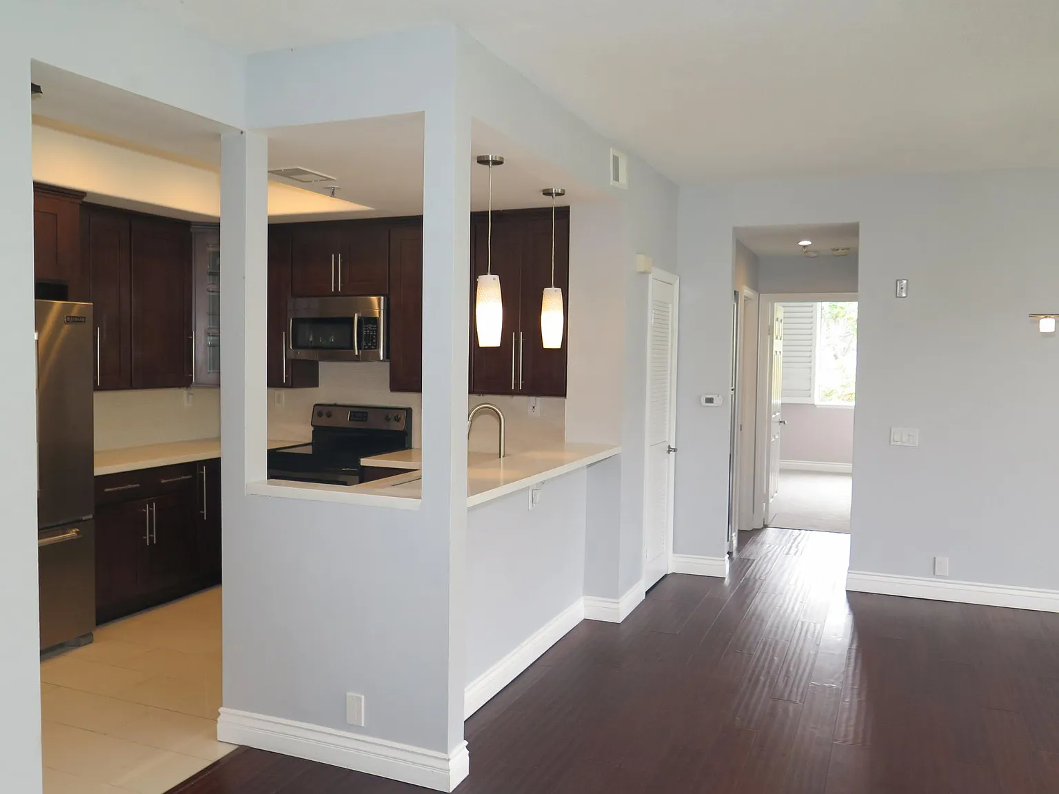 2 bed, 1100 sqft, $3,950 — Photo 4
