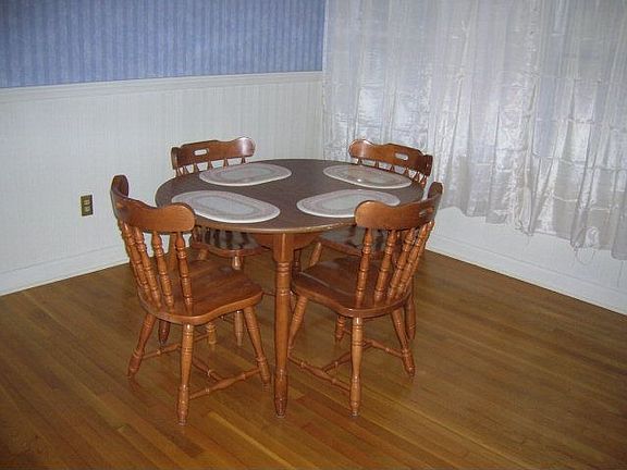 3rd image of 675 Park Blvd