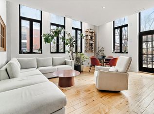2250 Avenue Papineau #102, Montreal, QC H2K 4J6