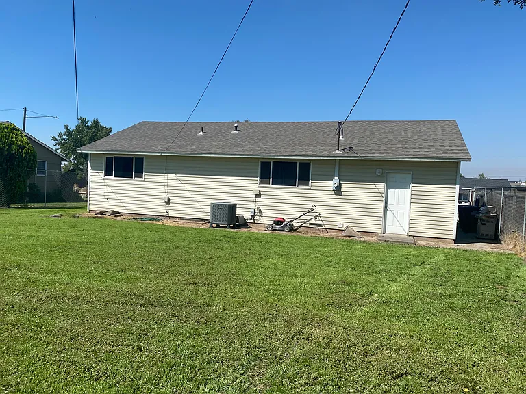 529 N Earl Rd — Photo 15