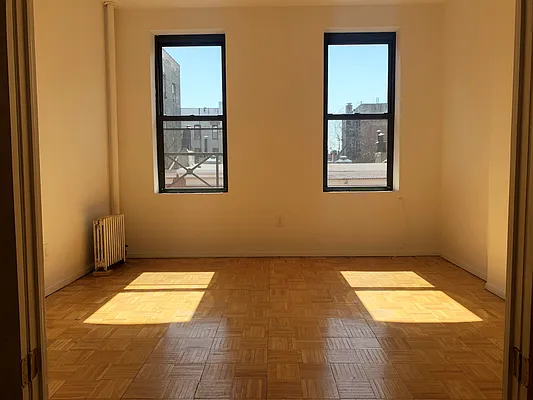 Rented by Buchbinder & Warren | media 2