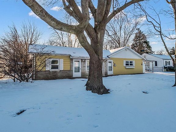 4th image of 4318 Saint Regina Ln