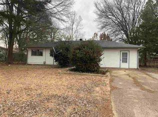 1714 National Dr, Jonesboro, AR 72401