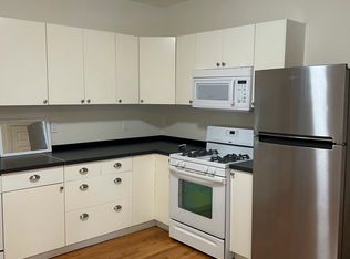 221 Albion St FLOOR 1, Wakefield, MA 01880