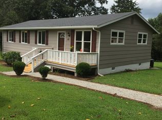 48 Edward Ln, Farmville, VA 23901