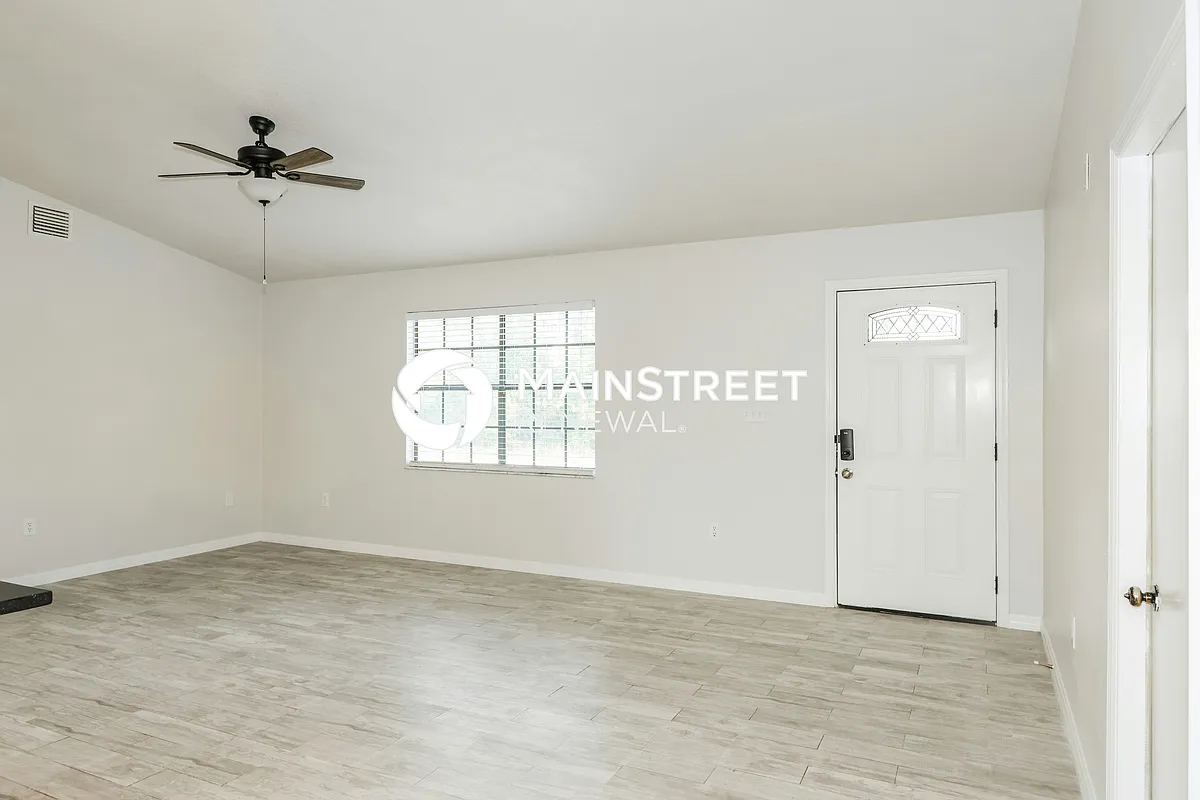Living Room - 751 Winchell St SW