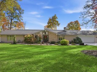 2890 E Hickory Ln, Columbia City, IN 46725