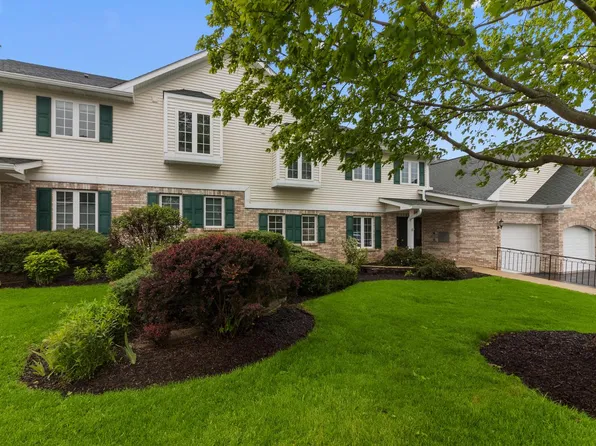 91 Potawatomi ROAD #N2, Williams Bay, WI 53191