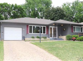2708 W 28th St, Sioux Falls, SD 57105
