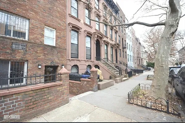 Rented by Corcoran | media 11