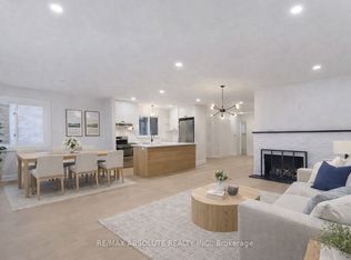 14 Mulvagh Ave, Ottawa, ON K2E 6M6