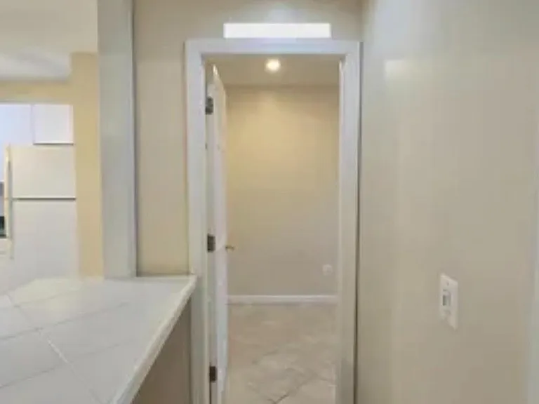 334 College Dr — Photo 11