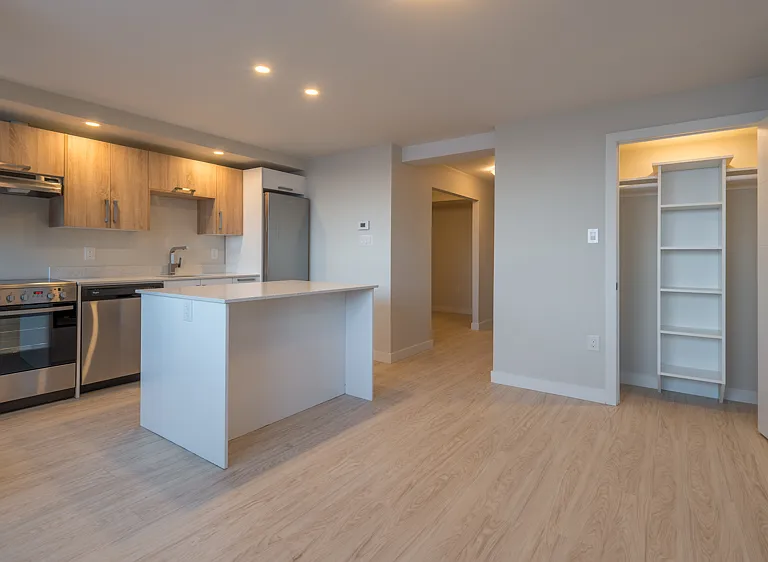 5633 Fenwick St — Photo 10