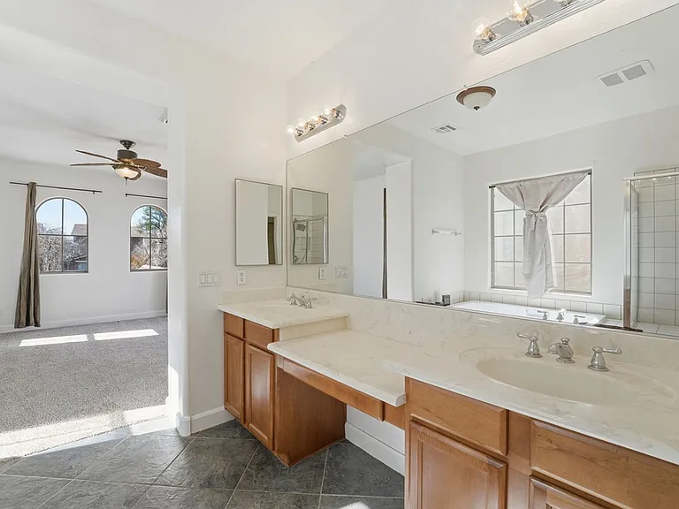 15391 W Dreyfus St — Photo 39