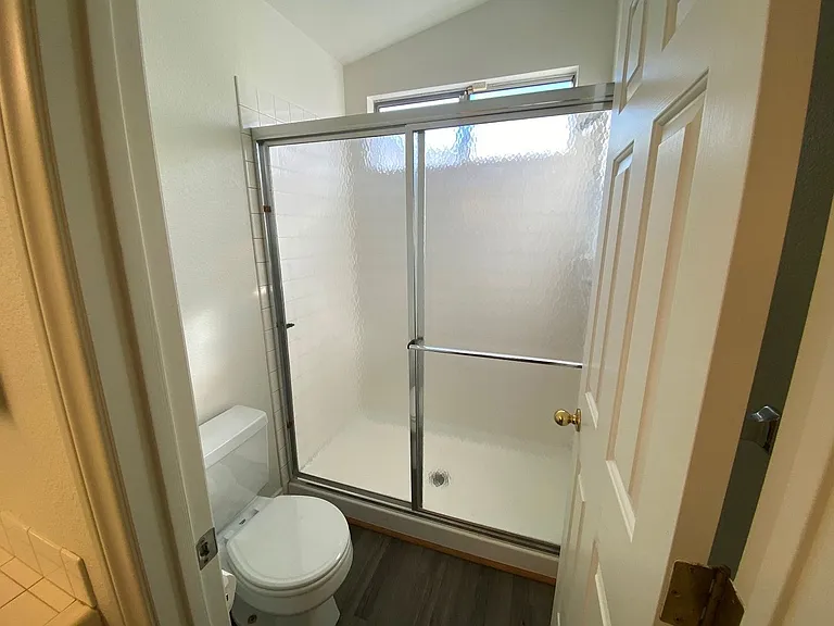 8029 Sierra Largo Dr — Photo 33