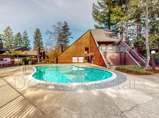 372 Los Alamos Rd, Santa Rosa, CA 95409