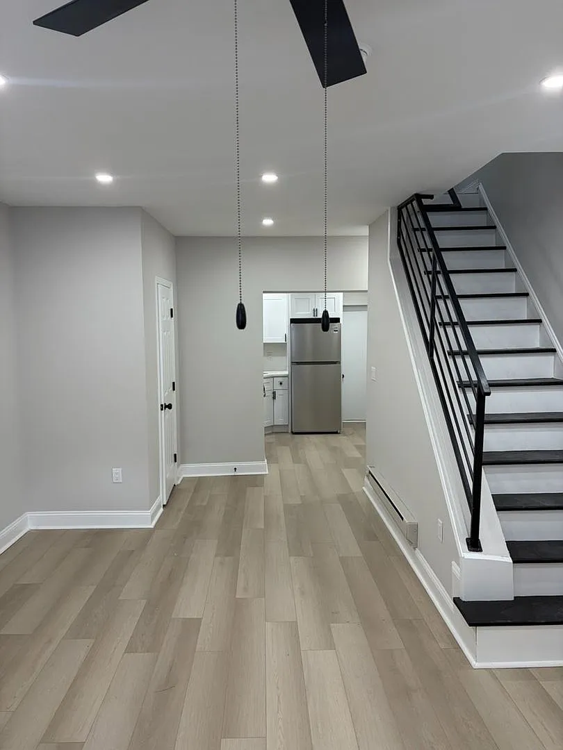 Beautiful Newly renovated 2 bedroom home now available for rent in Point Breeze — Photo 2