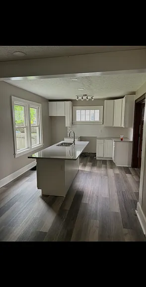 1465 Hildreth Ave — Photo 9