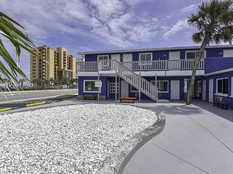 3064 S Atlantic Ave #7 — Photo 40
