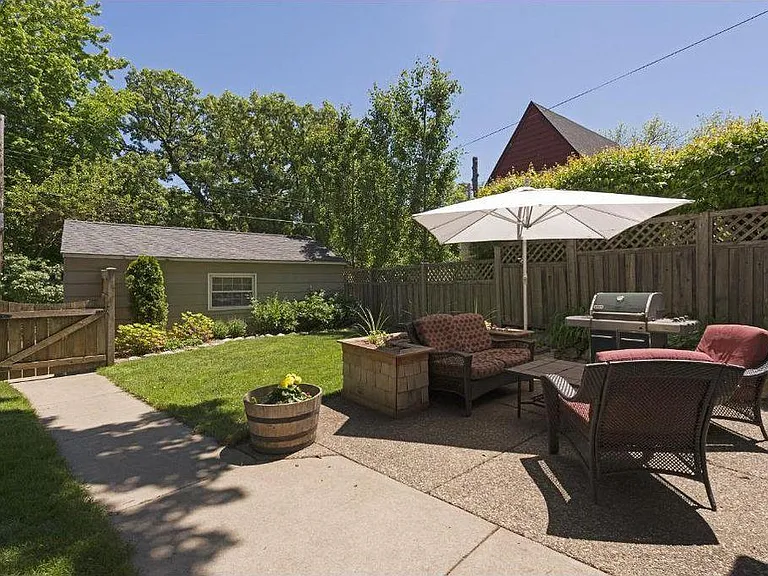 2747 Toledo Ave S — Photo 23