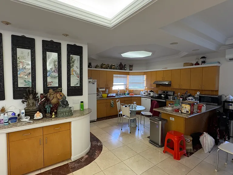 3556 Alohea Ave — Photo 4