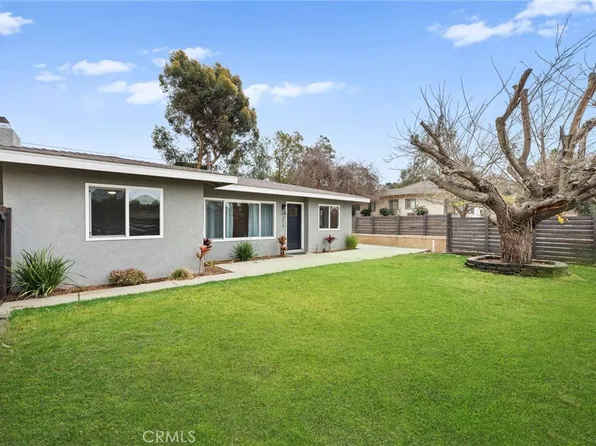 211 Greenview Rd, Escondido, CA 92026